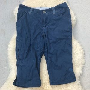 Mountain Hardware women’s hiking shorts size 8